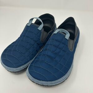 Merrell Blue Quilted Slip-On Women’s Shoes size 6